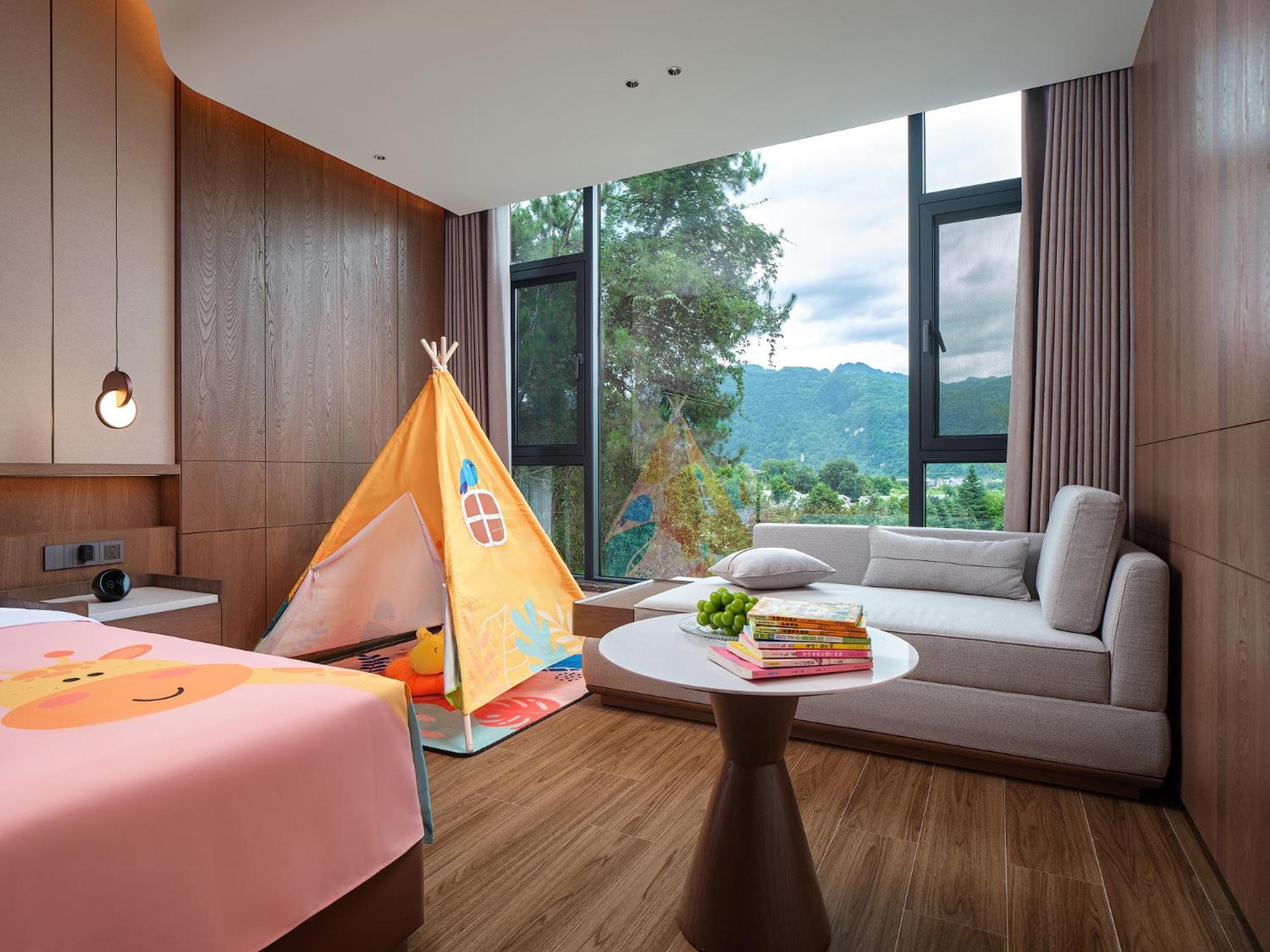 Zhangjiajie Utopia Hotel--Free One Way Pick Up Service Over 2 Nights Buitenkant foto